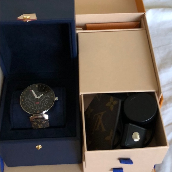 Louis Vuitton Tambour Horizon Smartwatch - Picture 3 of 4